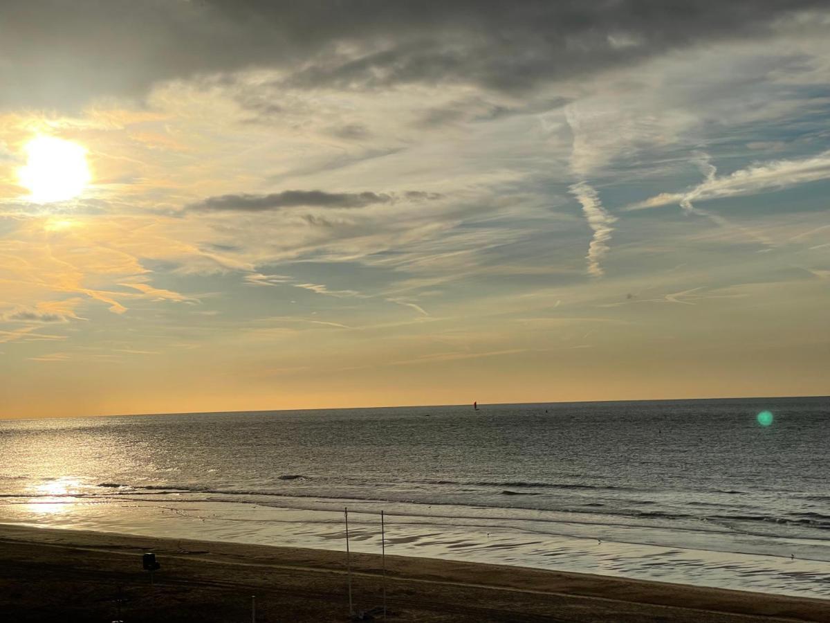 Luxe App - Zeedijk Mariakerke - Prachtig Zeezicht Apartamento Ostende Exterior foto